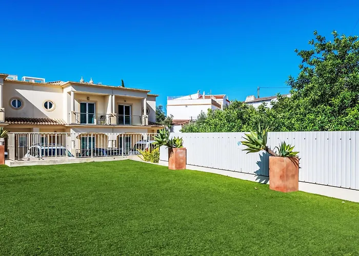 Holiday Home Vila Parra By Interhome